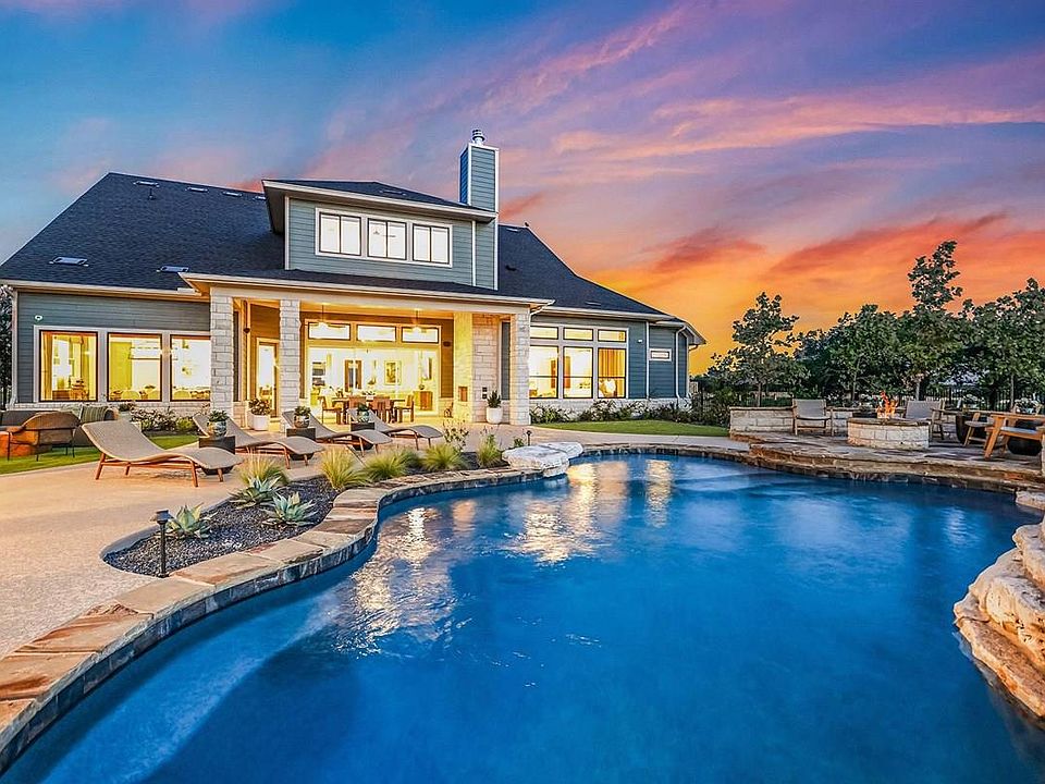 1st image of 3085 Honeywood Dr