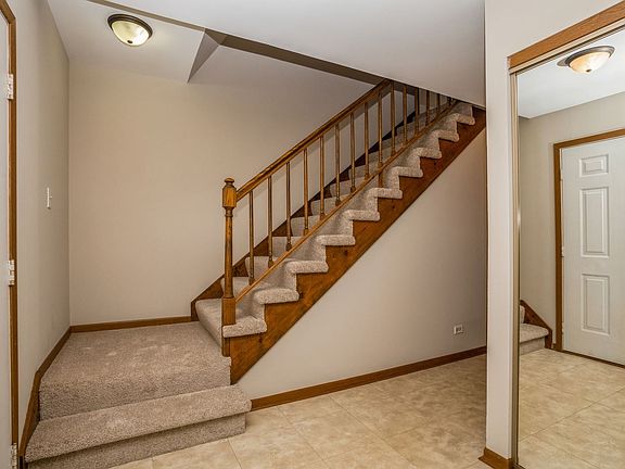 2nd image of 1143 Driftwood Ln