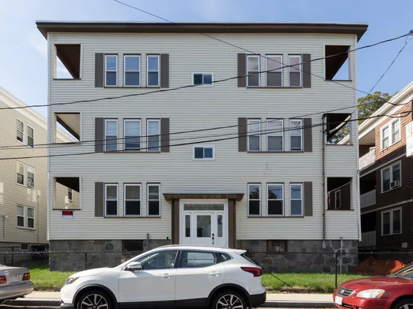 20 Manley St #1R, Dorchester, MA 02122