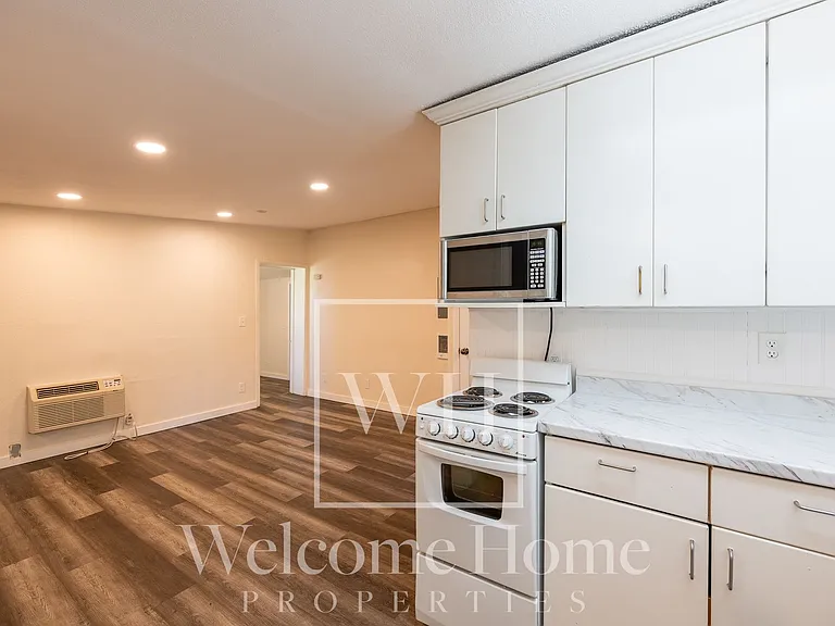 116 SW 13th St — Photo 9