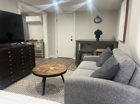 1006 N Graham St, Brady, TX 76825