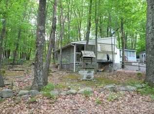 1970 Mallard Rd, Shohola, PA 18458