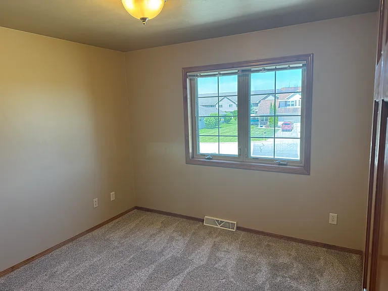 1749 Marissa Ct — Photo 19