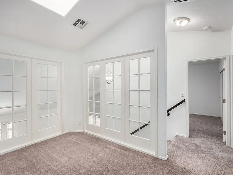 2412 Shady Vista Dr — Photo 20