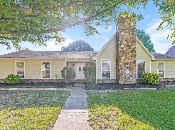 4864 Barkshire Dr, Memphis, TN 38141