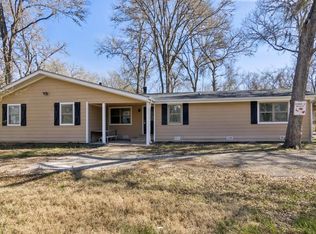 3046 River Bend Ln, Sealy, TX 77474