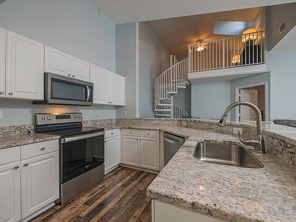 5th image of 31201 Harbour Vista Cir