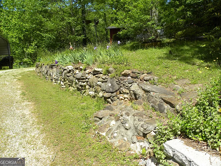 153 Will Zoellner Ln — Photo 31