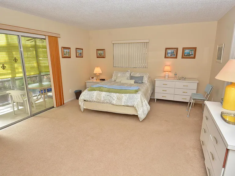 1225 NW 21st St #2105 — Photo 23