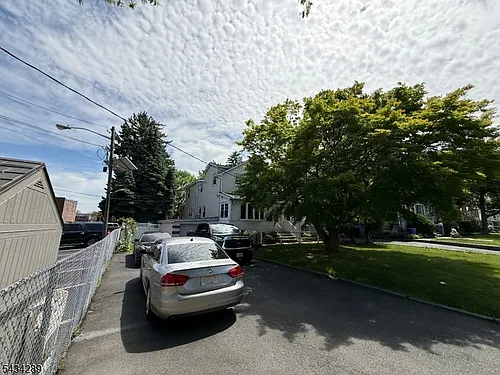 112 Stiles St Photo 1