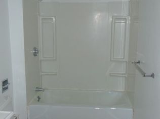 18 State St #B, Windsor, VT 05089