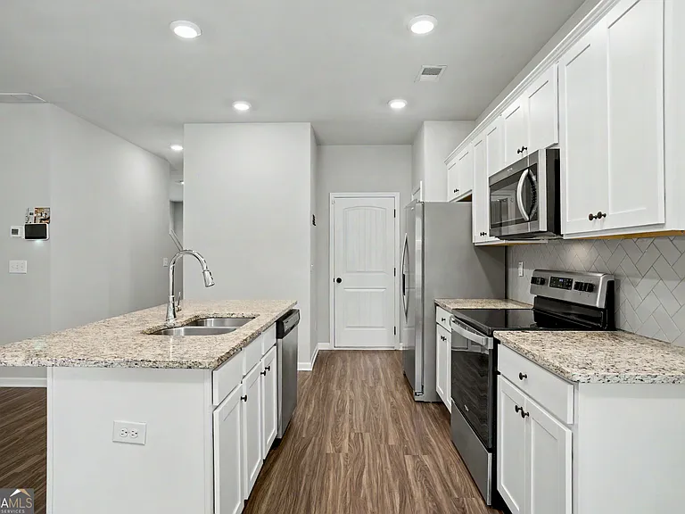 195 Skipjack Ct — Photo 12