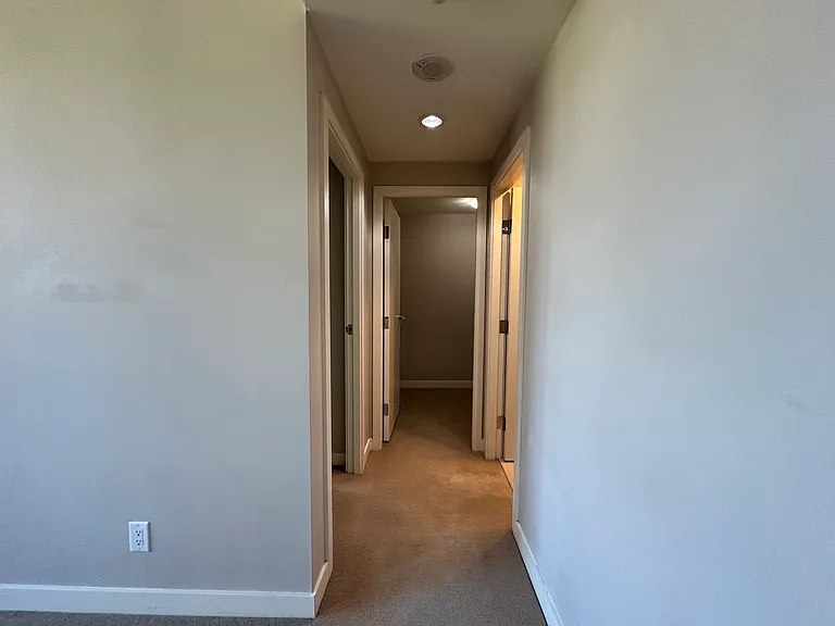 638 Beach Cres #706 — Photo 9