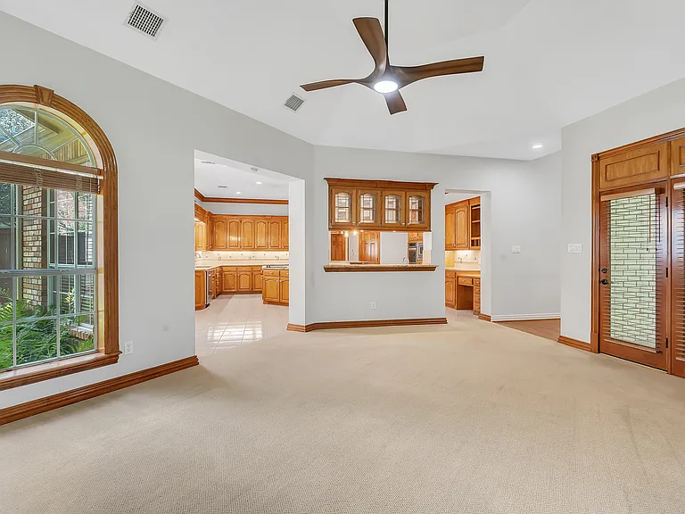 360 Highland Oaks Cir — Photo 18