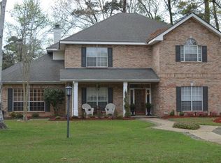 1201 Bluewater Dr, Mandeville, LA 70471