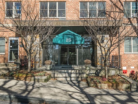 25 Franklin Ave #2N, White Plains  (002 OF 15) .JPG