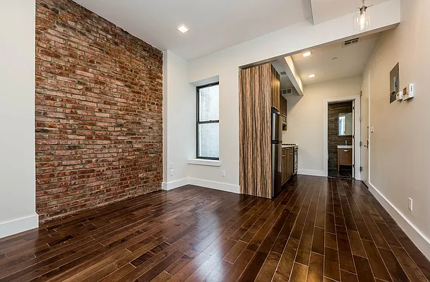 Rented by Nooklyn NYC LLC | media 48