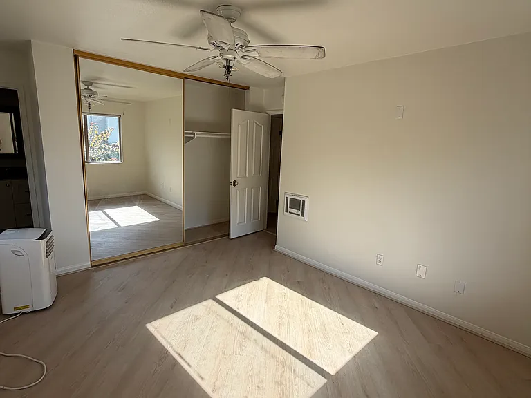 1740 S El Camino Real S #J205 — Photo 11