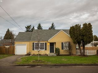 7017 NE Sumner St, Portland, OR 97218