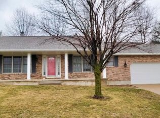 528 Rosewood Dr, Hannibal, MO 63401