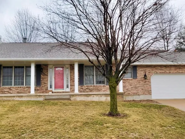 528 Rosewood Dr, Hannibal, MO 63401