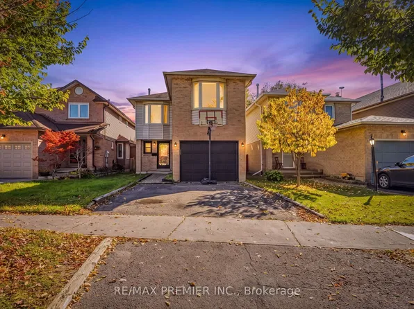 45 Rosebud Ave, Brampton, ON L6X 2W4