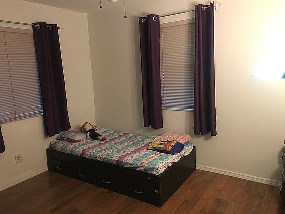 5th image of 10475 Willmington Blvd