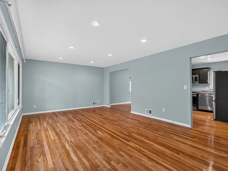 11 Lockwood Ln — Photo 6