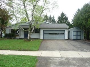 2402 Ravenswood Rd, Madison, WI 53711