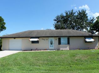 702 SW Nichols Ter, Port Saint Lucie, FL 34953