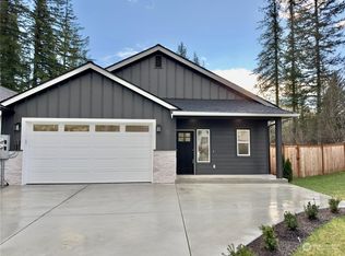 1424 Wallace Falls Ct #B, Gold Bar, WA 98251