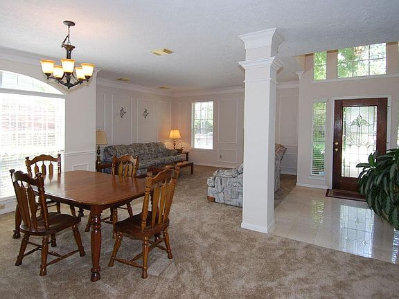 5th image of 4411 Garden Hills Ln