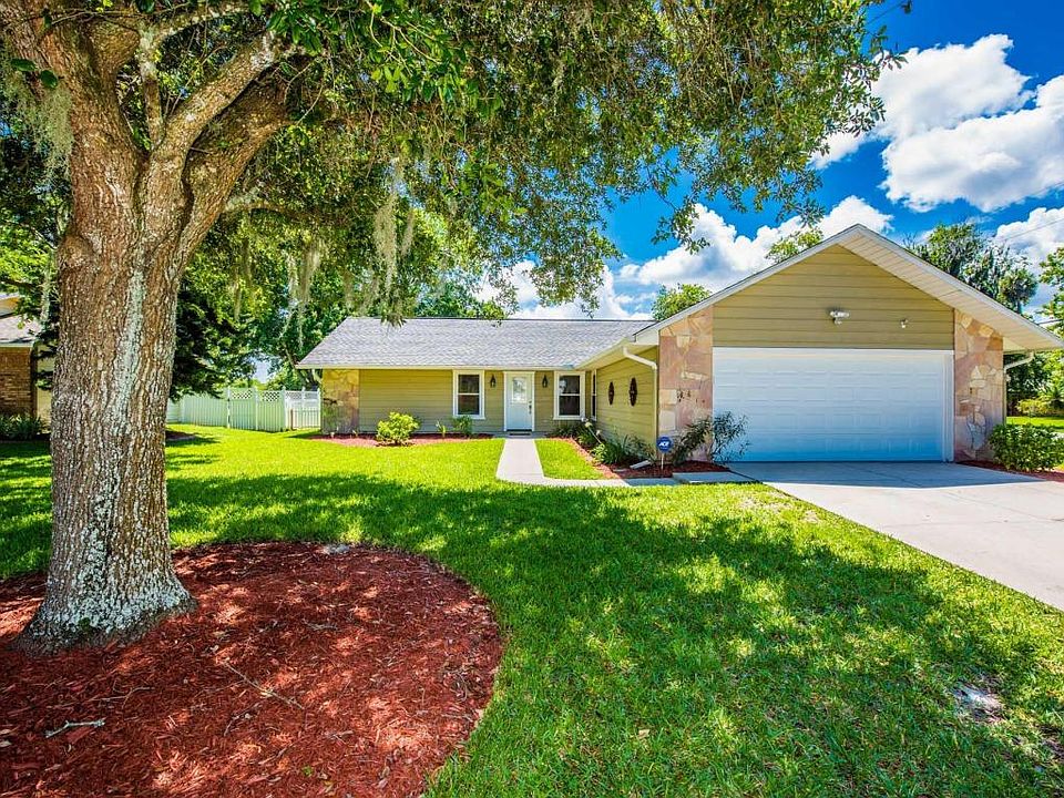 1st image of 1 Sandy Lake Cir
