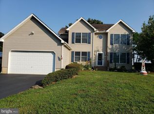 120 Tockwogh Dr, Earleville, MD 21919