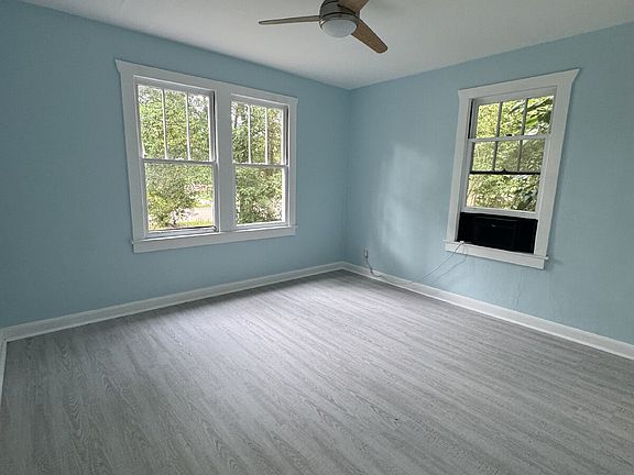 5th image of 2954 Phyllis St