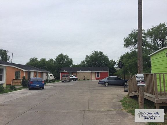5th image of 3084 East Ave