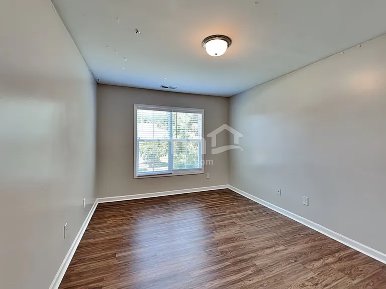 2937 Britmass Dr — Photo 16