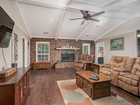 4th image of 1201 Vestavia Cir
