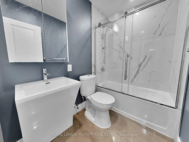 4 Superior Ave #8 — Photo 17