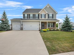 487 N Ashwood Ln, Painesville, OH 44077