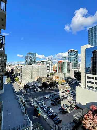 1240 India St #1304 Photo 1