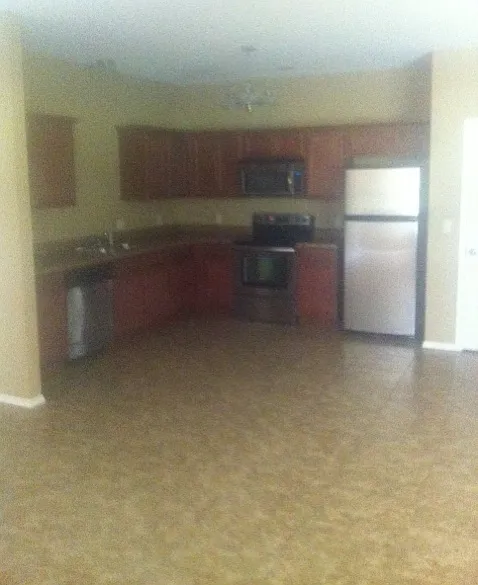 Clinic Lane 1307 — Photo 3