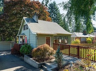 18344 Wallingford Ave N, Seattle, WA 98133