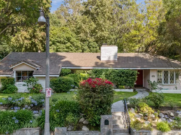 1090 Busch Garden Ct, Pasadena, CA 91105
