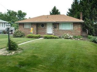 11639 Parkway Dr, Irwin, PA 15642