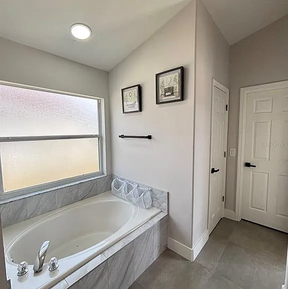 2521 Oneida Loop — Photo 13