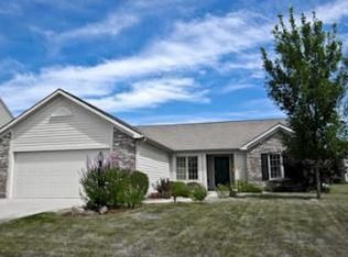14930 S Harbourside Dr, Fort Wayne, IN 46814