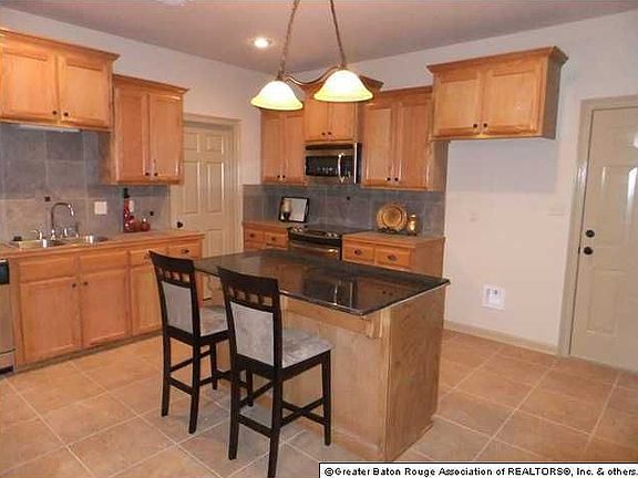 2nd image of 17324 Wrenwood Dr