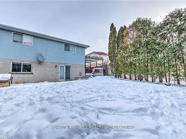 1263 Aldersbrook Rd — Photo 7