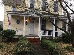 1300 Holly Ave #B, Chesapeake, VA 23324